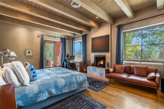 6 Lugar De Madison, Santa Fe, NM 87506