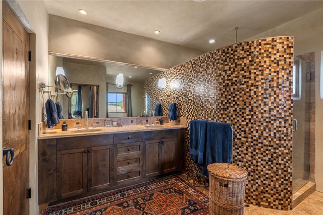 6 Lugar De Madison, Santa Fe, NM 87506