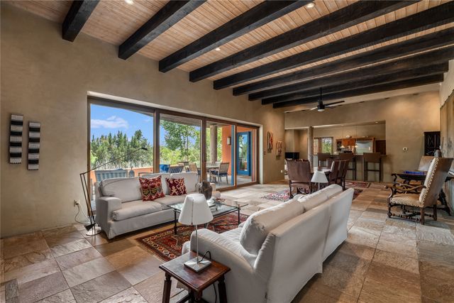 6 Lugar De Madison, Santa Fe, NM 87506