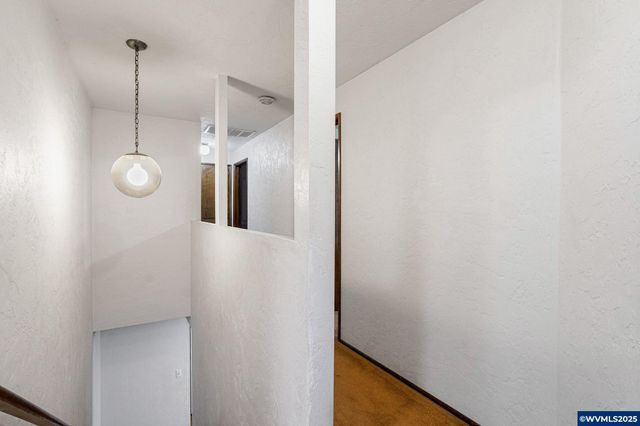 3623 Myrla Ct S, Salem, OR 97302