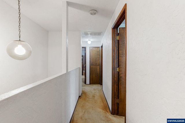 3623 Myrla Ct S, Salem, OR 97302