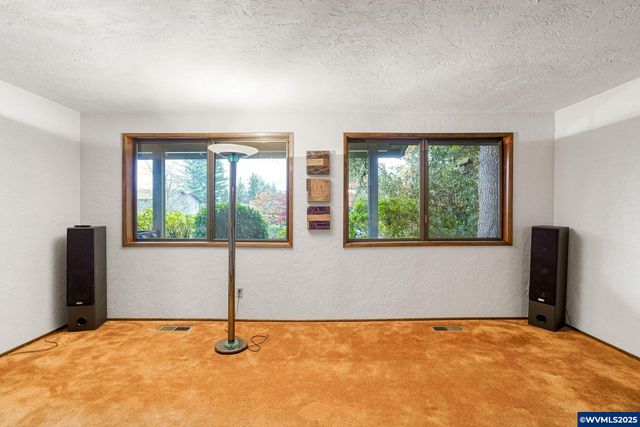 3623 Myrla Ct S, Salem, OR 97302