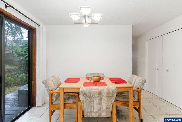 3623 Myrla Ct S, Salem, OR 97302