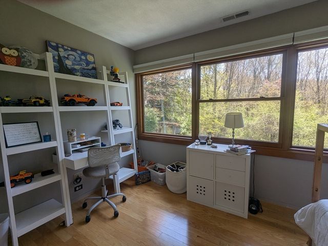 470 South, Needham, MA 02492