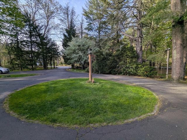 470 South, Needham, MA 02492