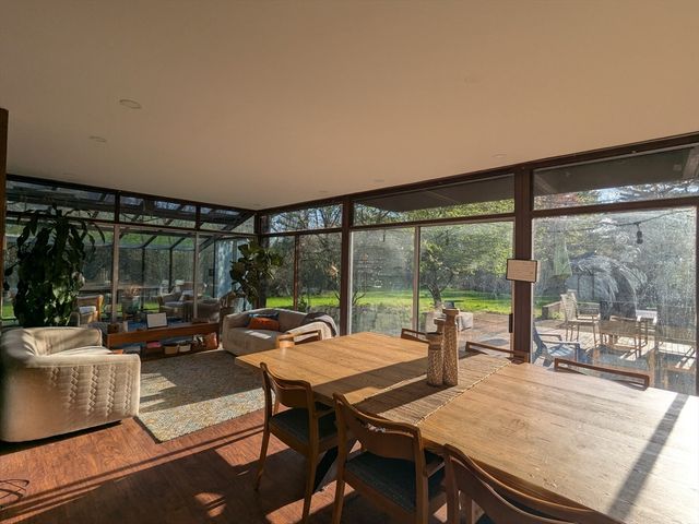 470 South, Needham, MA 02492