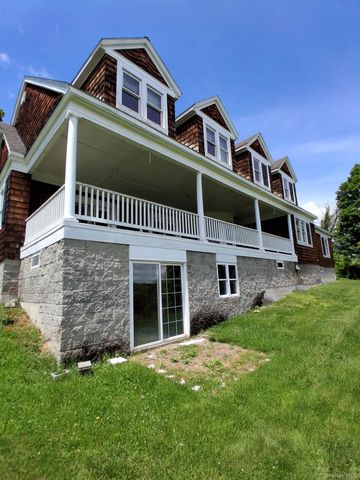309 Winterton Road, Bloomingburg, NY 12721