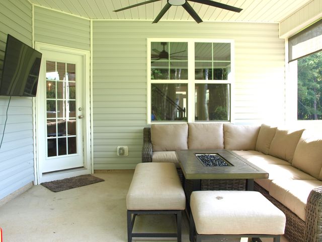 373 Abingdon Farms Drive, Selma, NC 27576