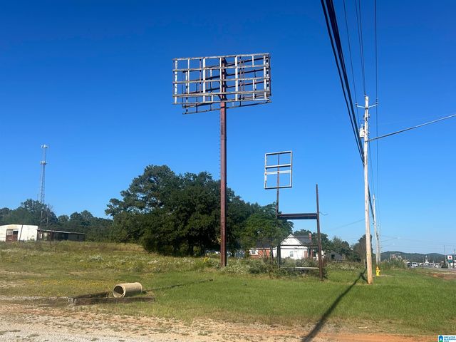 35161 HIGHWAY 21 N, Talladega, AL 35160