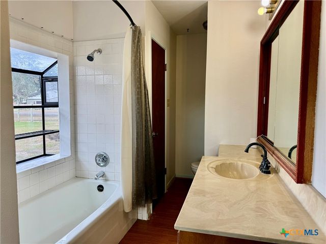 20 Hambleton Road, Victoria, TX 77905