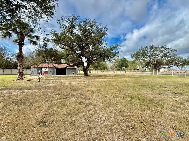 20 Hambleton Road, Victoria, TX 77905