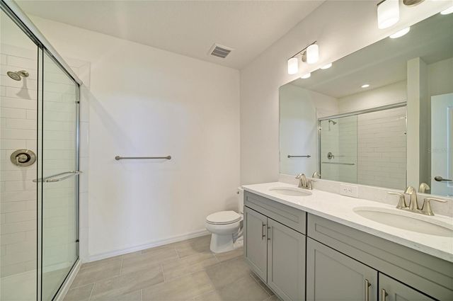 2206 WASHINGTON PALM COURT, Bradenton, FL 34212