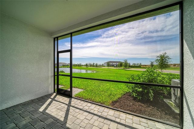 2206 WASHINGTON PALM COURT, Bradenton, FL 34212