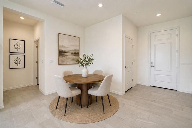 2206 WASHINGTON PALM COURT, Bradenton, FL 34212