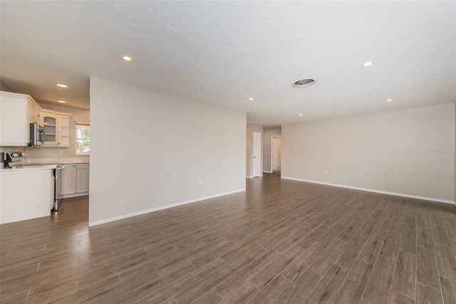 7927 11TH AVENUE S, St Petersburg, FL 33707