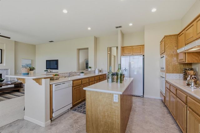 2436 Cody Ct, Rocklin, CA 95765