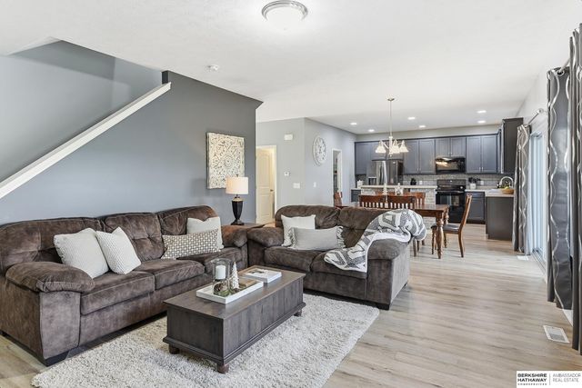 17224 Morgan Avenue, Gretna, NE 68028