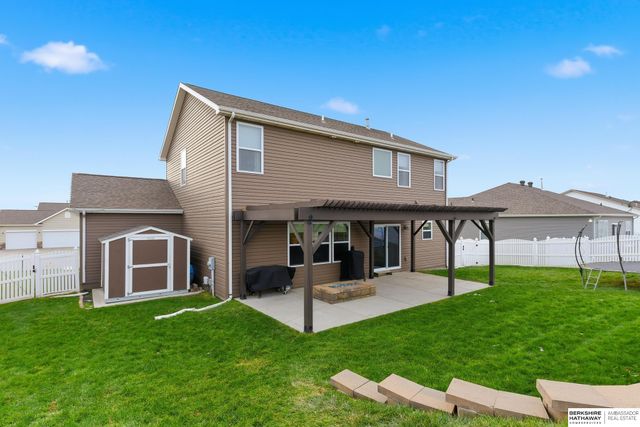 17224 Morgan Avenue, Gretna, NE 68028