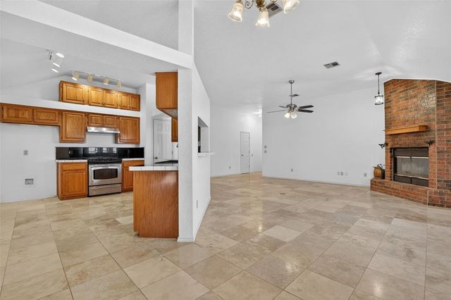 7232 NW 102nd Street, Oklahoma City, OK 73162