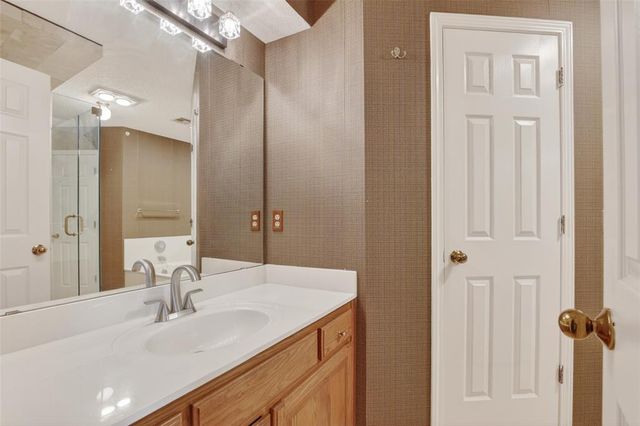 7232 NW 102nd Street, Oklahoma City, OK 73162