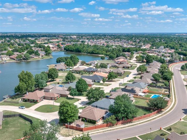 7232 NW 102nd Street, Oklahoma City, OK 73162