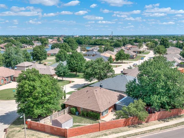 7232 NW 102nd Street, Oklahoma City, OK 73162