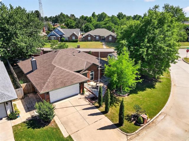7232 NW 102nd Street, Oklahoma City, OK 73162