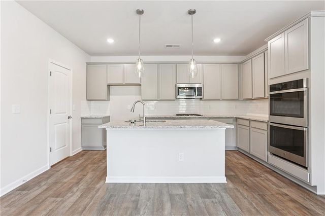 217 Orwell Drive, Social Circle, GA 30025