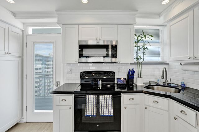 1920 S Ocean Drive 1504, Fort Lauderdale, FL 33316