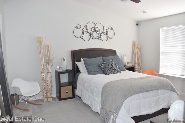 43513 Pendleton Circle, Sterling Heights, MI 48313