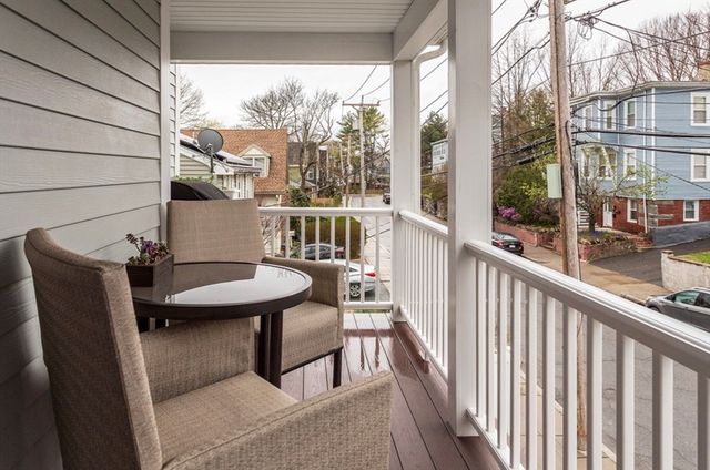 40 Catherine B, Boston, MA 02131