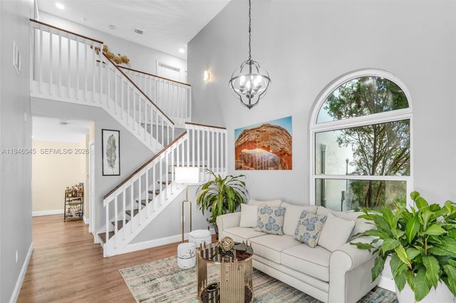 2003 NW 181st Ave, Pembroke Pines, FL 33029