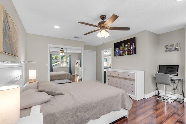 2003 NW 181st Ave, Pembroke Pines, FL 33029