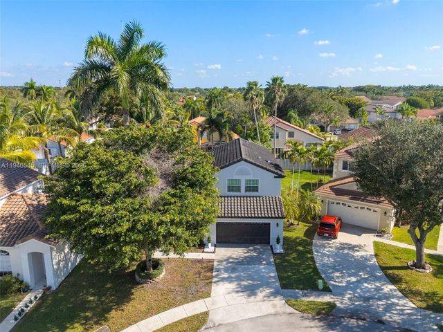 2003 NW 181st Ave, Pembroke Pines, FL 33029