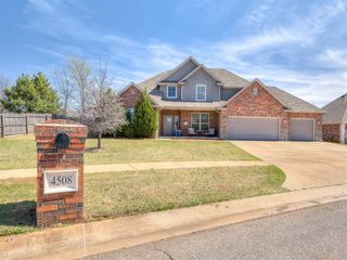 4508 Baldwin Avenue, Moore, OK 73160