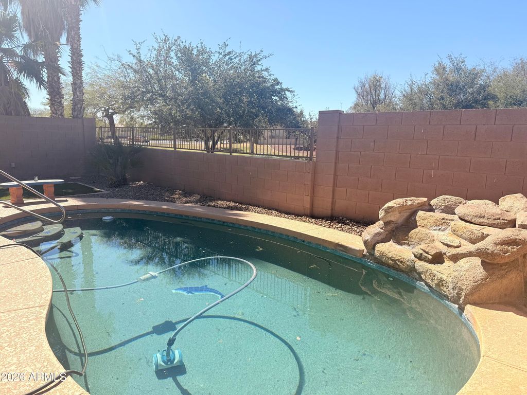 2618 N 107th Lane, Avondale, AZ 85392