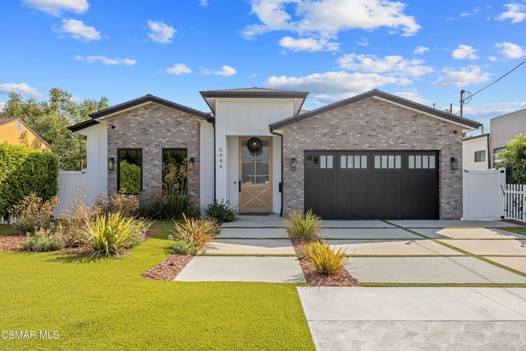 5444 Murietta Avenue, Sherman Oaks, CA 91401