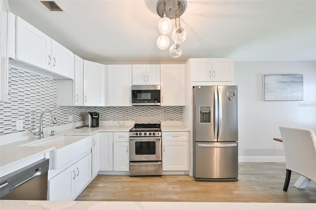 237 S MCMULLEN BOOTH ROAD 50, Clearwater, FL 33759