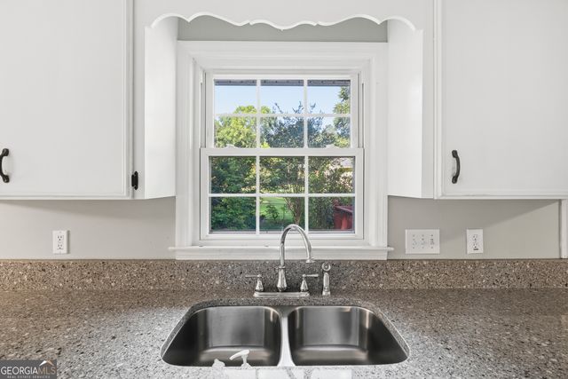 3150 Misty Valley Court, Macon, GA 31204