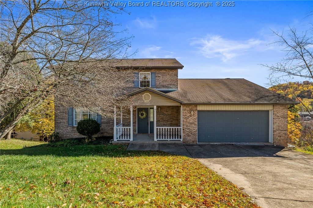 10 Windsong Way, Nitro, WV 25143