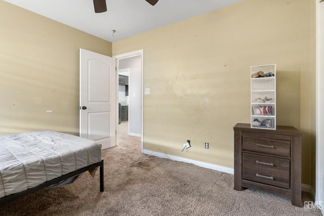 13012 Plumas Wood Lane, Bakersfield, CA 93314