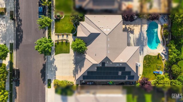 13012 Plumas Wood Lane, Bakersfield, CA 93314