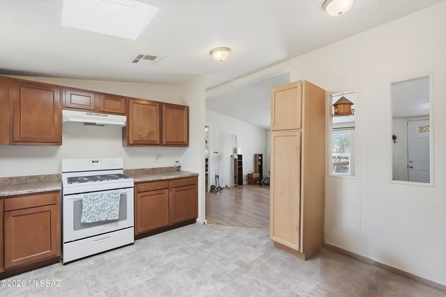 17040 W Calle Carmela, Marana, AZ 85653