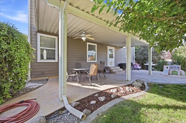365 S JORDAN WAY, Lehi, UT 84043