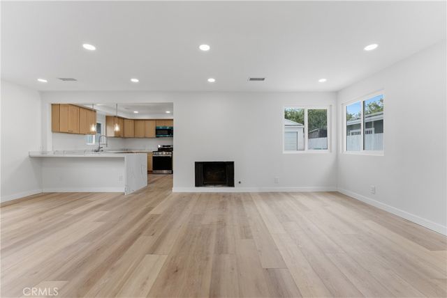 1815 E Hungerford, Long Beach, CA 90805