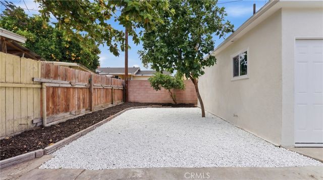 1815 E Hungerford, Long Beach, CA 90805