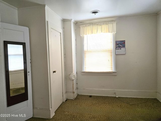 533 E Saint James Street, Tarboro, NC 27886