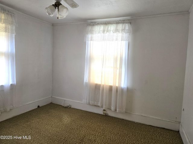 533 E Saint James Street, Tarboro, NC 27886