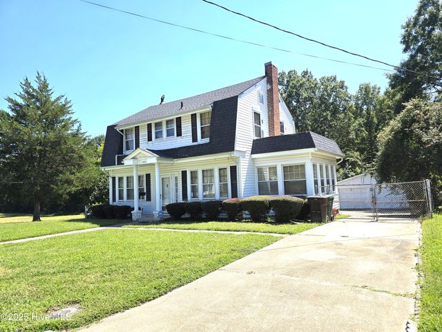 533 E Saint James Street, Tarboro, NC 27886