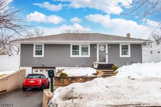 127 Dukes Rd, Rahway City, NJ 07065